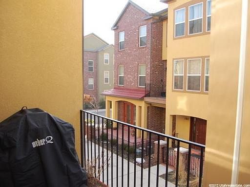 3rd image of 169 W Lady Bank Way