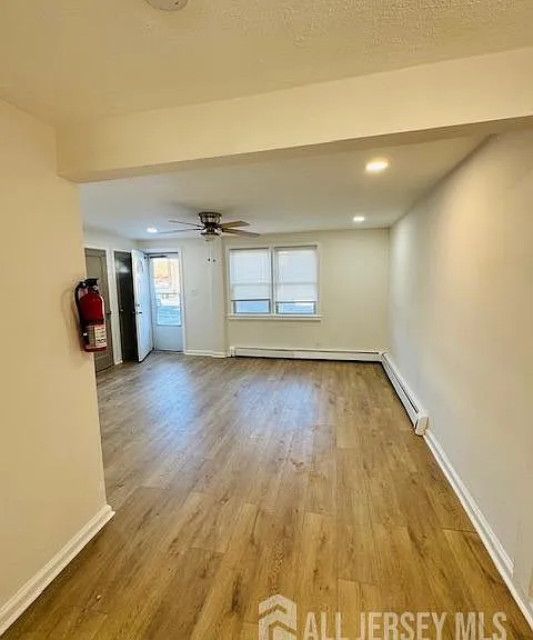 636 Cora Pl — Photo 6