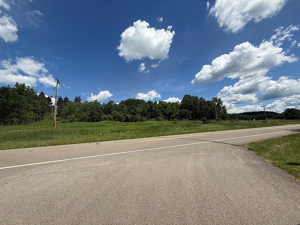 2nd image of 49 Button Hill Rd