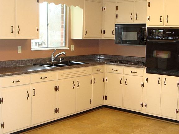 4th image of 3535 Maryland Cir SE