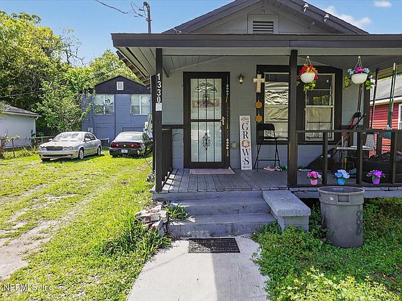 2nd image of 1330 FAIRFAX Street