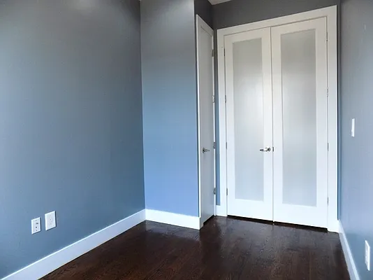 Rented by P Management | media 21