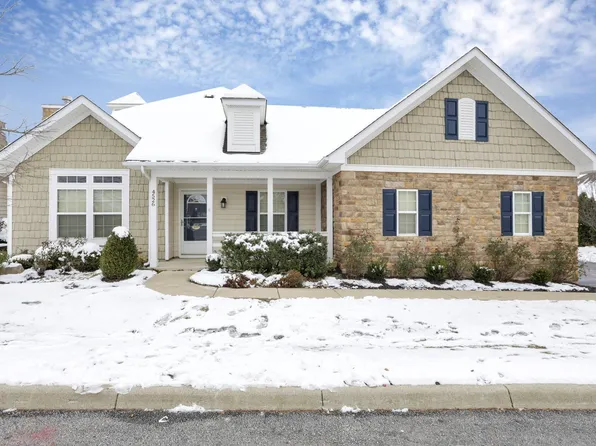 4526 Newport Loop E, Grove City, OH 43123