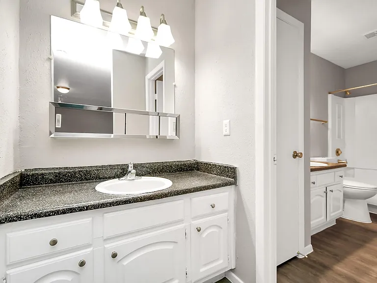 7700 W Airport Blvd #710 — Photo 19