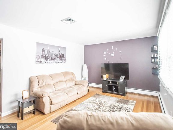 3rd image of 45 University Dr