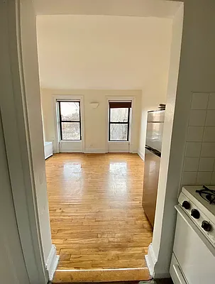 Rented by Compass | media 6