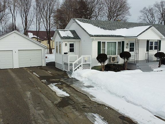 2nd image of 9 Grove Street