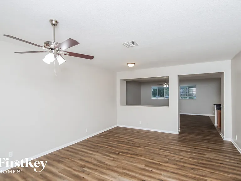 1476 Transcoro St SE — Photo 4