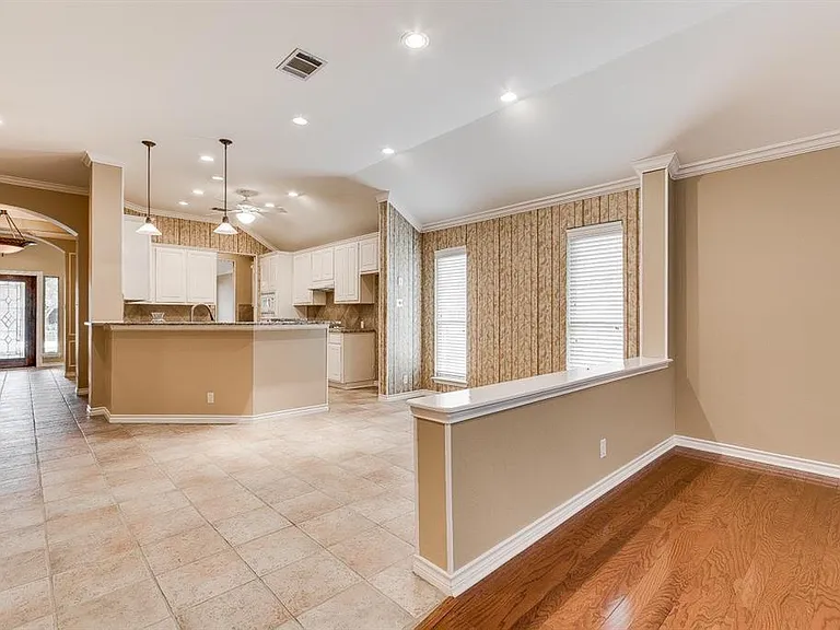 11700 Lemens Spice Cv — Photo 13