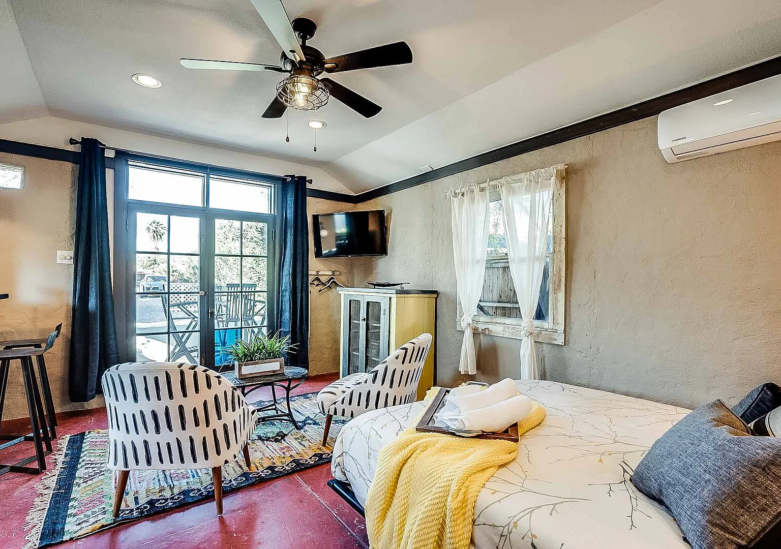 Bungalow a Go-Go — Photo 4
