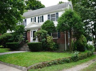 92 Douglas Rd, Belmont, MA 02478