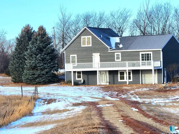 29523 455th Ave, Irene, SD 57037