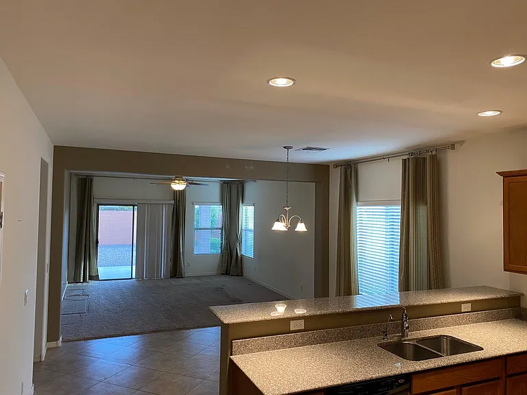 1274 W Jamaica Hope Way — Photo 3