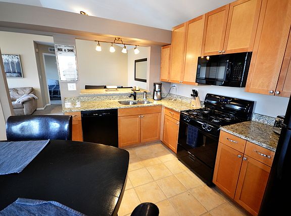 4th image of 701 Hidden Creek Ln