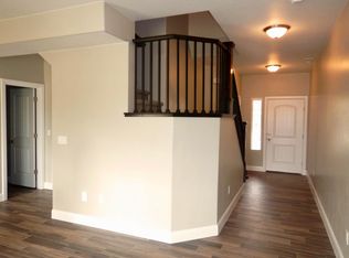 2520 Blackhawk Dr, Santa Clara, UT 84765