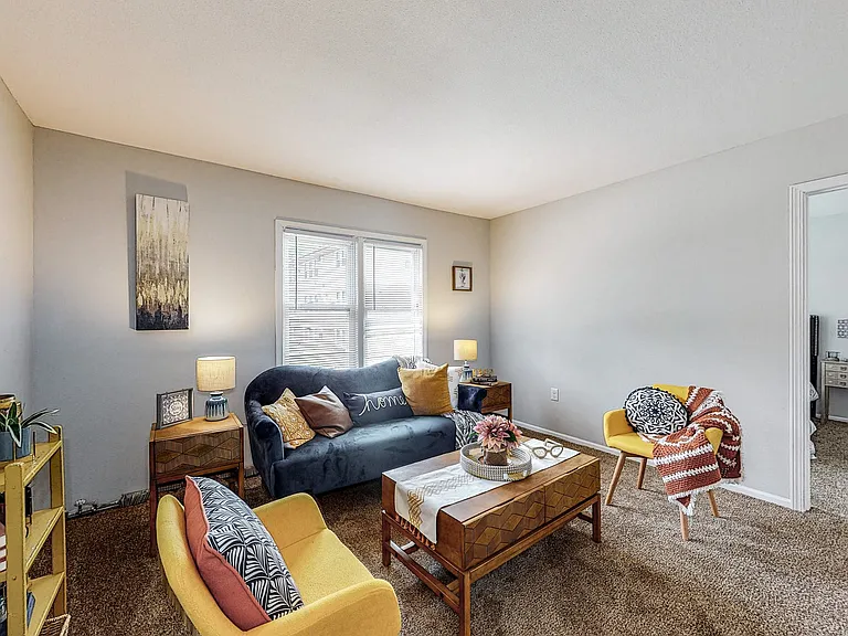 2519 Clarkson Ave — Photo 14