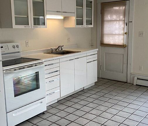 3rd image of 206 Atlantic Ave #6