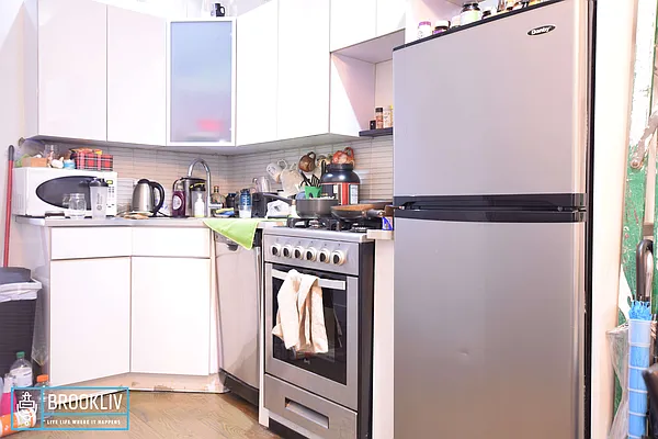 Rented by null | media 22