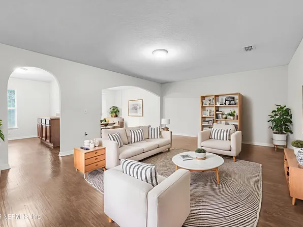 7398 PALM HILLS Drive, Jacksonville, FL 32244