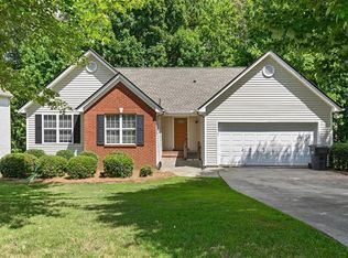 525 Cedarhurst Rd, Lawrenceville, GA 30045