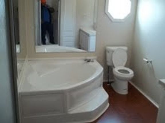 2nd image of 16258 Derby Cir