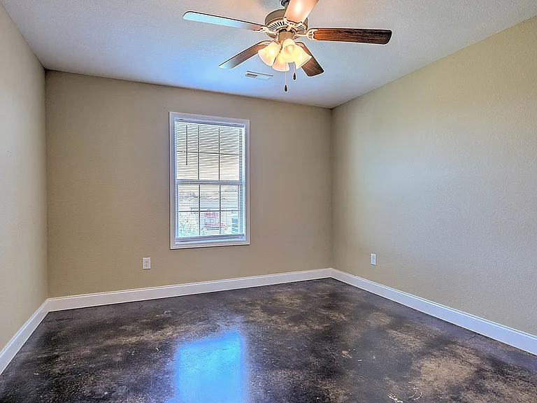 73 Sutter Pl — Photo 13