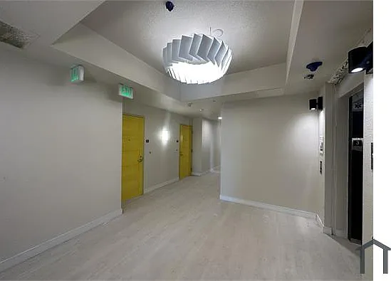 2111 E Firestone Blvd — Photo 5