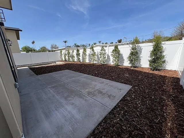 430 Emilia Pl — Photo 7