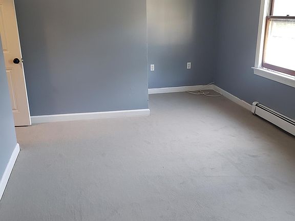 5th image of 103 Saint Paul St #103