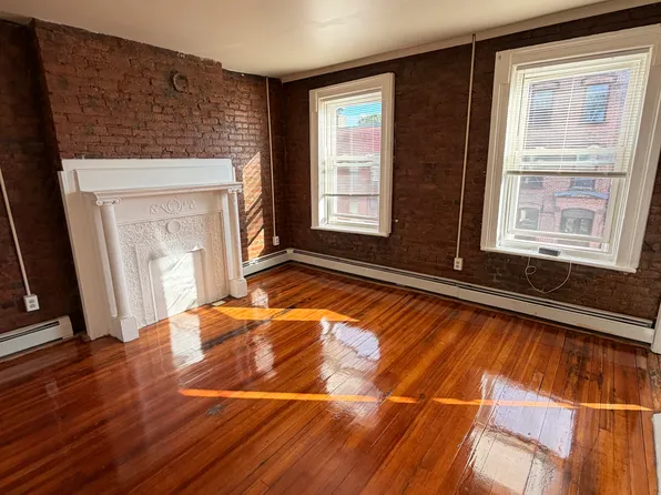 39 Catherine St #3, Albany, NY 12202