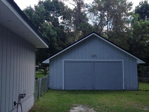Detached Shop