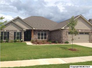 217 Meadow Wood Dr, Madison, AL 35756