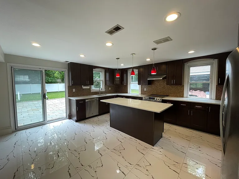 276 High Ridge Rd — Photo 6