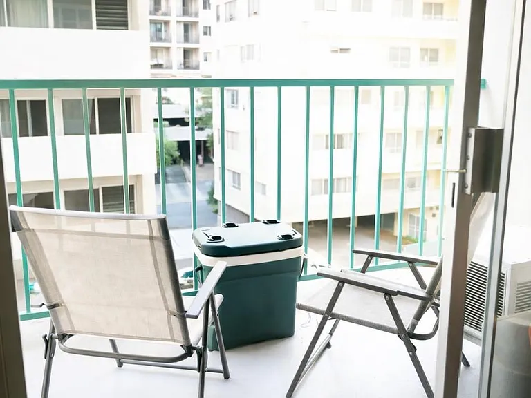 444 Kanekapolei St #407 — Photo 11