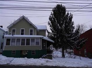 11 Close St, Schenectady, NY 12307