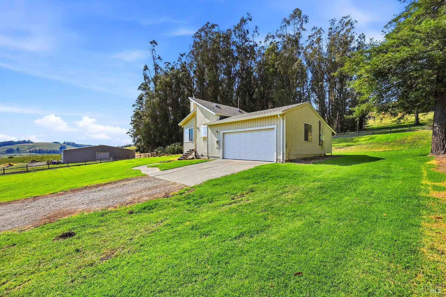7470 Roblar Road - Photo 4