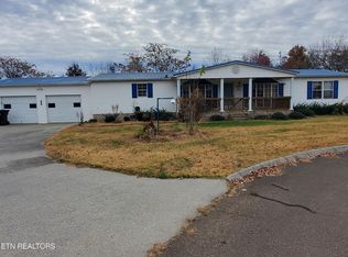 377 Meadowood Dr, Talbott, TN 37877