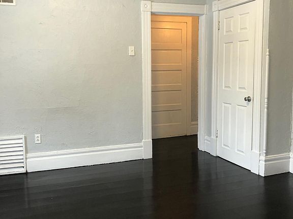5th image of 520 Pennsylvania Ave Floor 2