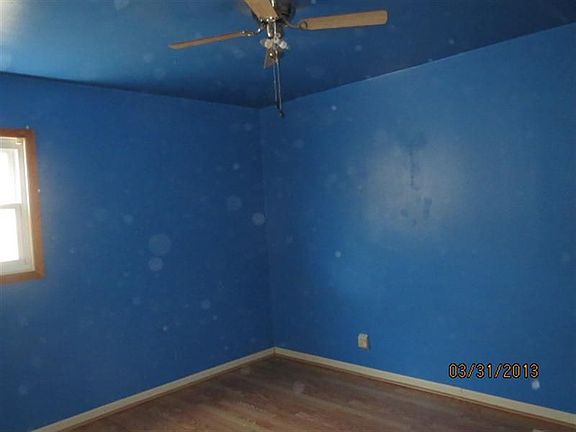 5th image of 1028 Linden Dr