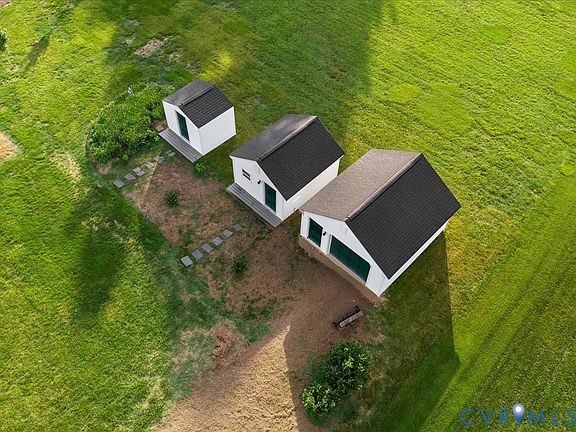 4th image of 2376 Mill Rd
