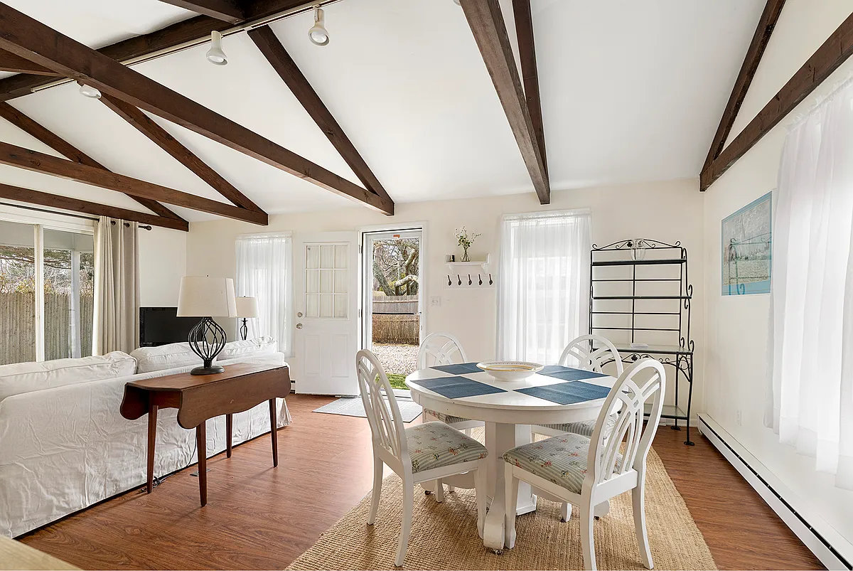 Building Photo - 34A Sag Harbor Tpke
