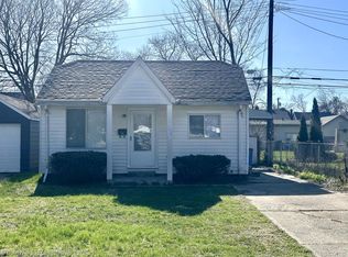 7695 Hazelton St, Dearborn Heights, MI 48127