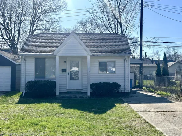 7695 Hazelton St, Dearborn Heights, MI 48127