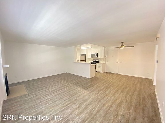 4th image of 3445 Mentone Ave APT 112
