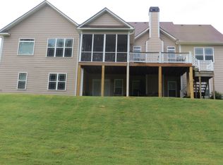 998 Ivy Cir, Concord, GA 30206