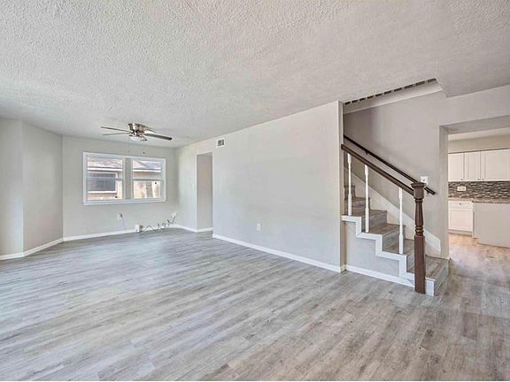 3rd image of 17843 S Cypress Villas Dr