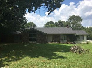 2218 Old Military Rd, Jacksonville, AR 72076