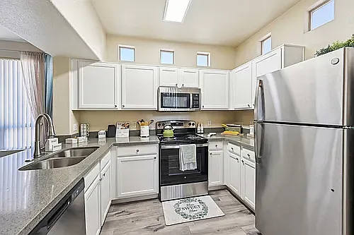 The Villas at Camelback Crossing — Photo 107