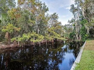 7127 Treasure Island Rd, Leesburg, FL 34788