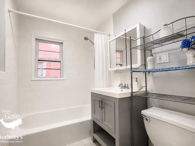 7069 Walnut St #2 — Photo 8